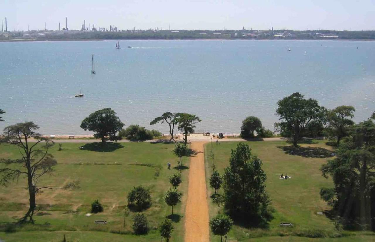 Heavenly Haven Otel Lymington Dış mekan fotoğraf