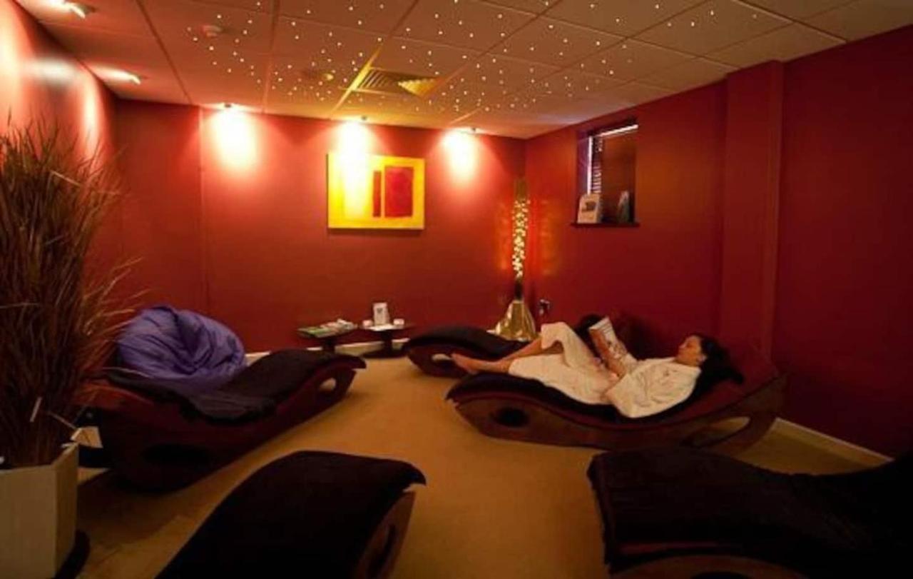 Heavenly Haven Otel Lymington Dış mekan fotoğraf